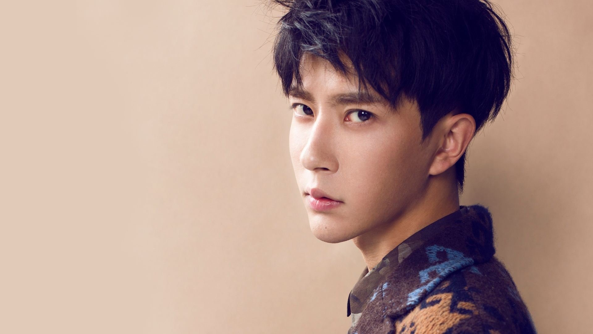 辽宁队跨洋拿下骑士，爱德华兹关键一球定乾坤