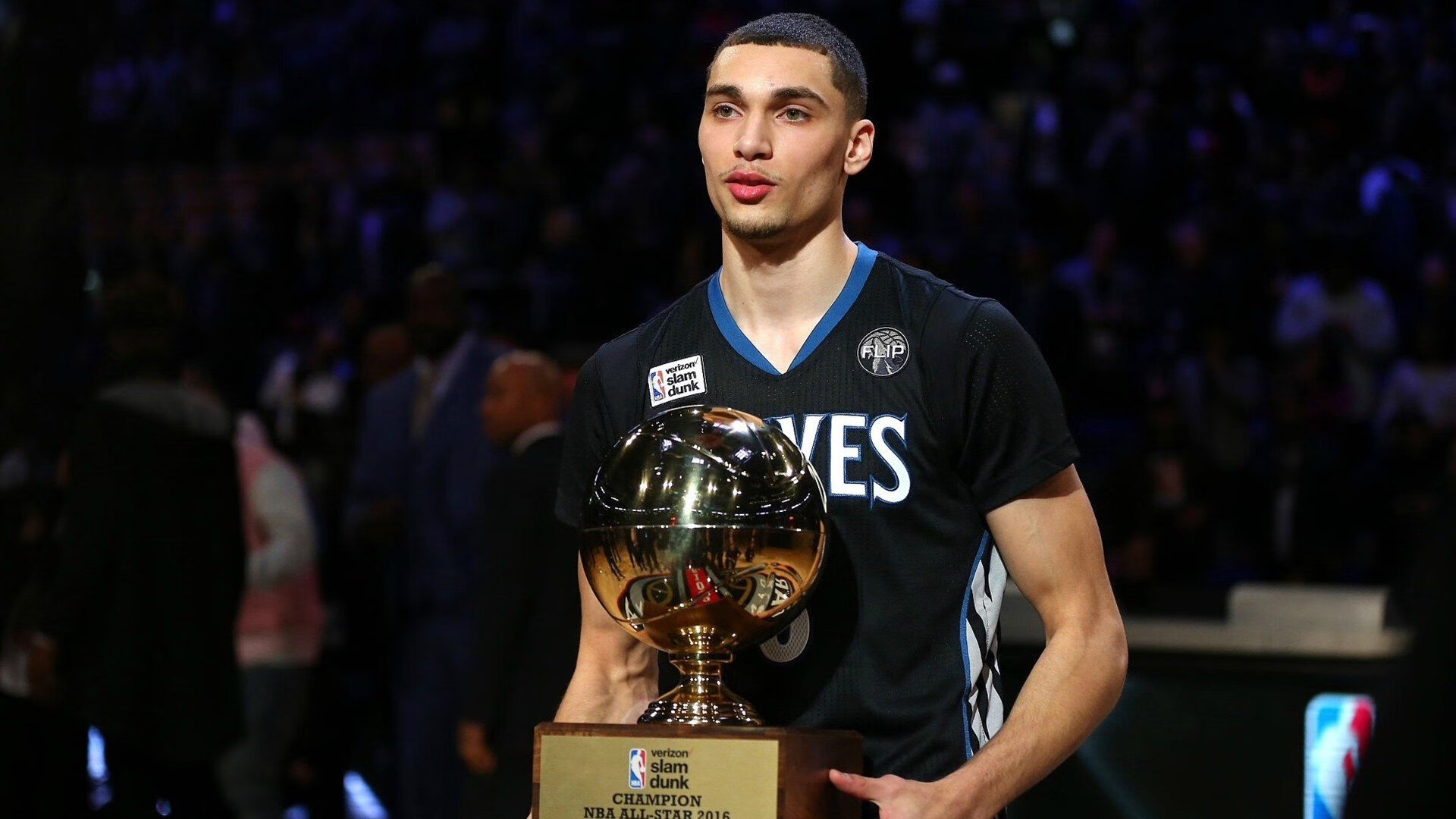 范弗利特彻底打爆防线,雷霆淘汰赛过关太阳